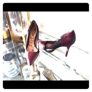 Burgundy Pump